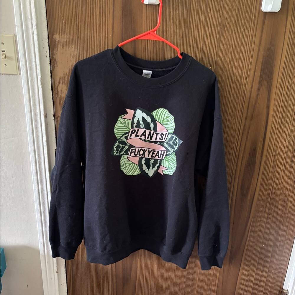 Black Graphic Sweatshirt with Leaf Design